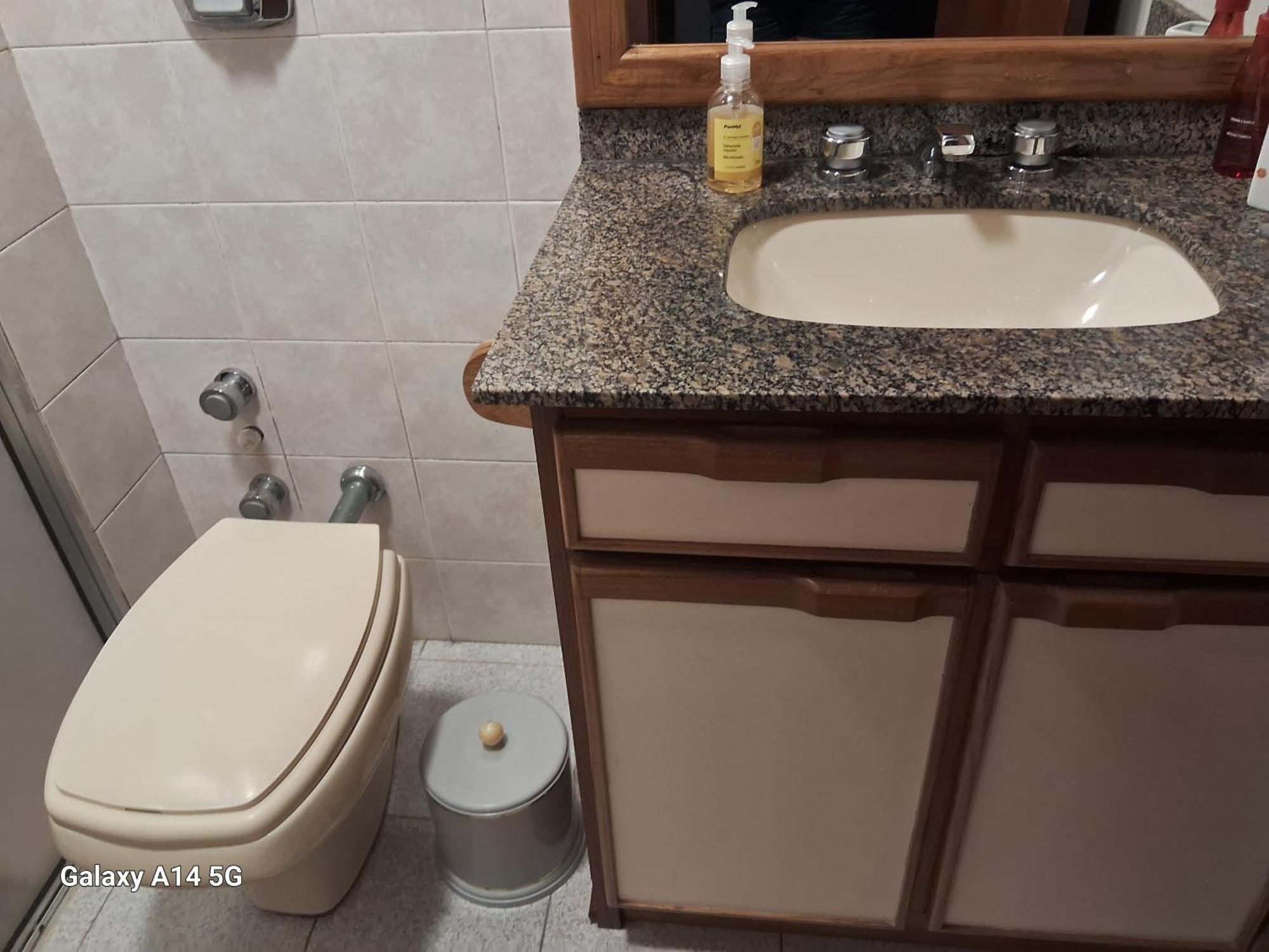 Homestay Alugo A 300m Da